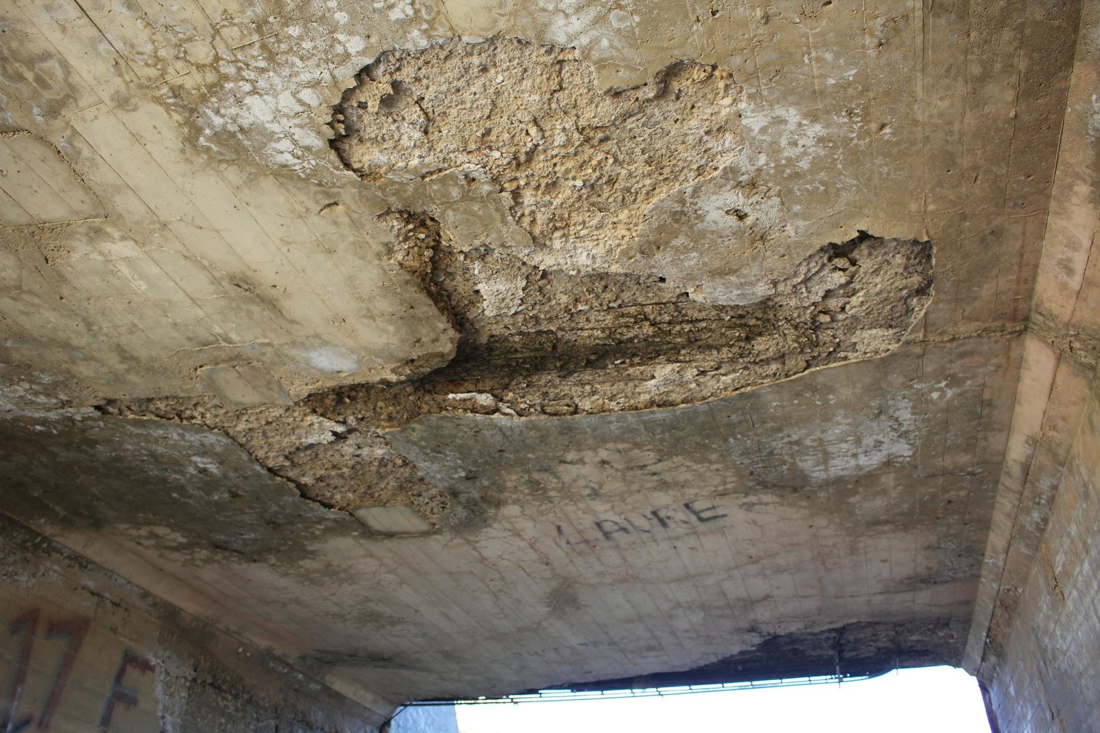 Spalling on ceiling